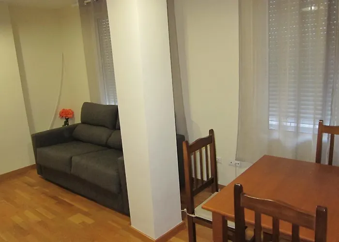 Daire Apartamentos Valencia *